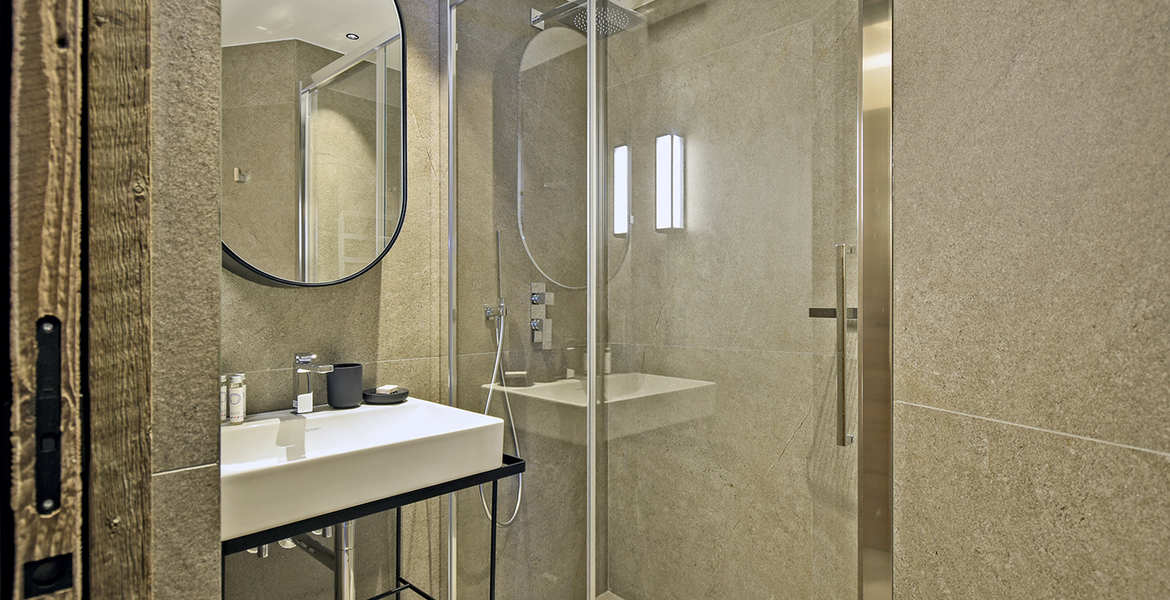 Magnificent new 102 m²  Rond-Point des Pistes area