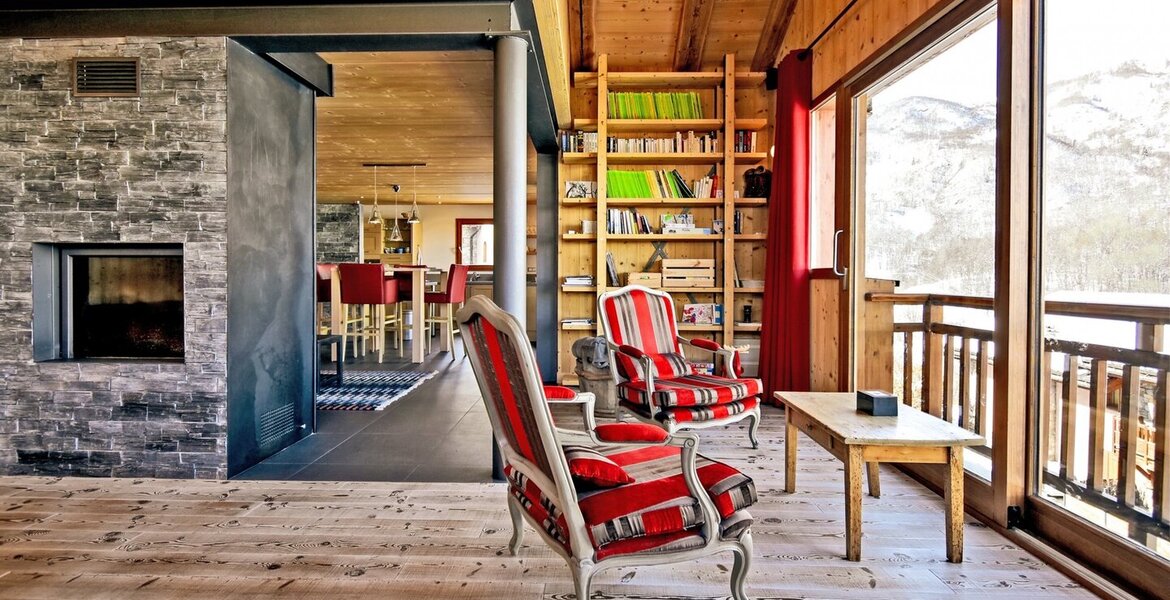 With an uninterrupted view of the mountains, this prestigiou