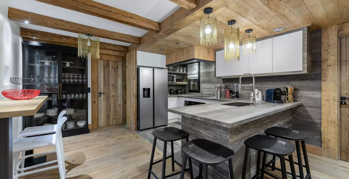 Boasting all the traditional Alpine charm, the Appartement i
