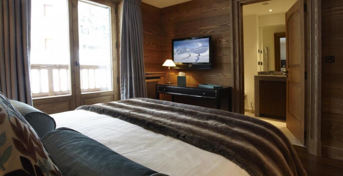 The Chalet is a recently built chalet, luxuriously equipped 