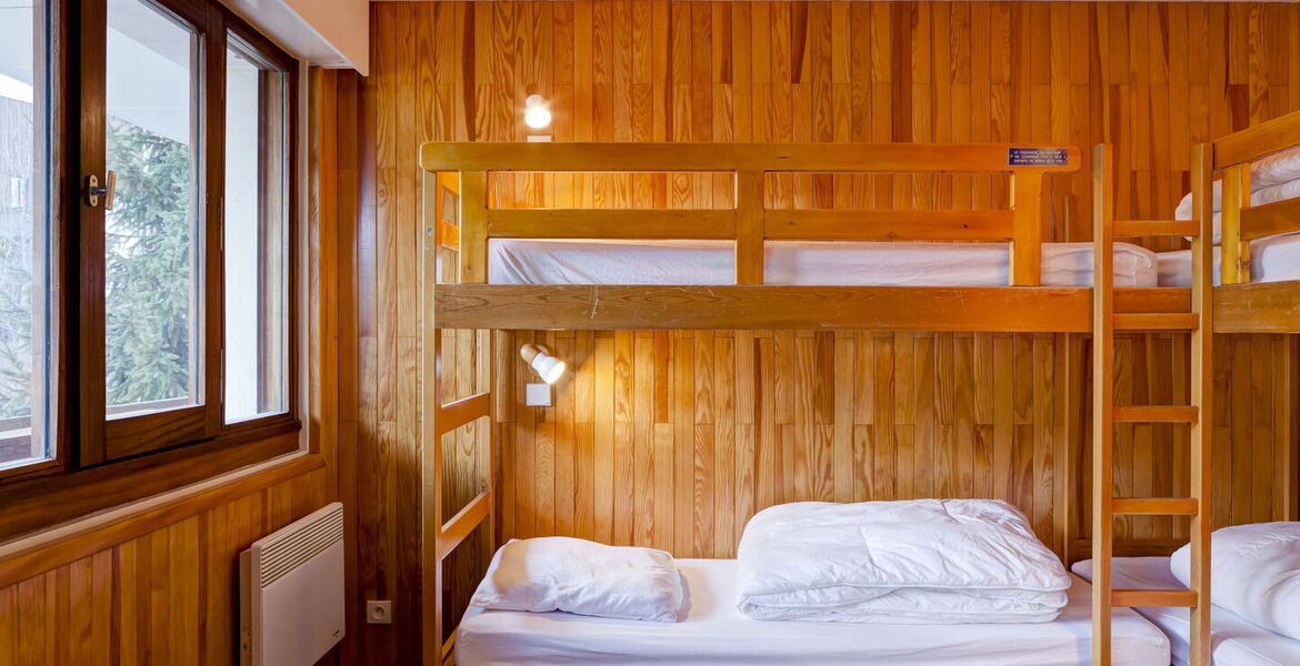 One BEDROOM APARTMENT IN THE CENTRE OF COURCHEVEL 1550  In t
