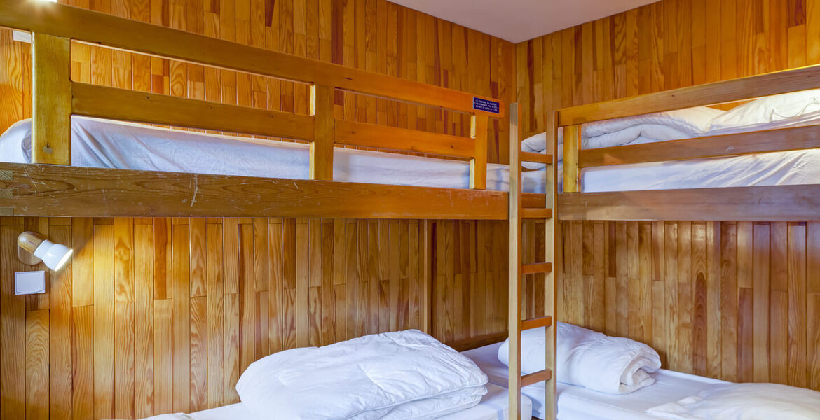One BEDROOM APARTMENT IN THE CENTRE OF COURCHEVEL 1550  In t