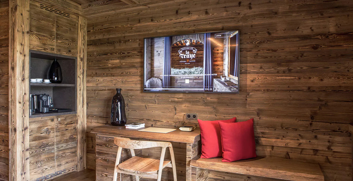 Chalet Méribel, French Alps, France 14 guests · 6 bedrooms ·