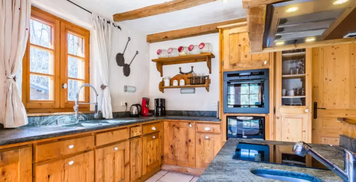 Chalet in Meribel perfect for 12 people luxury and cozy