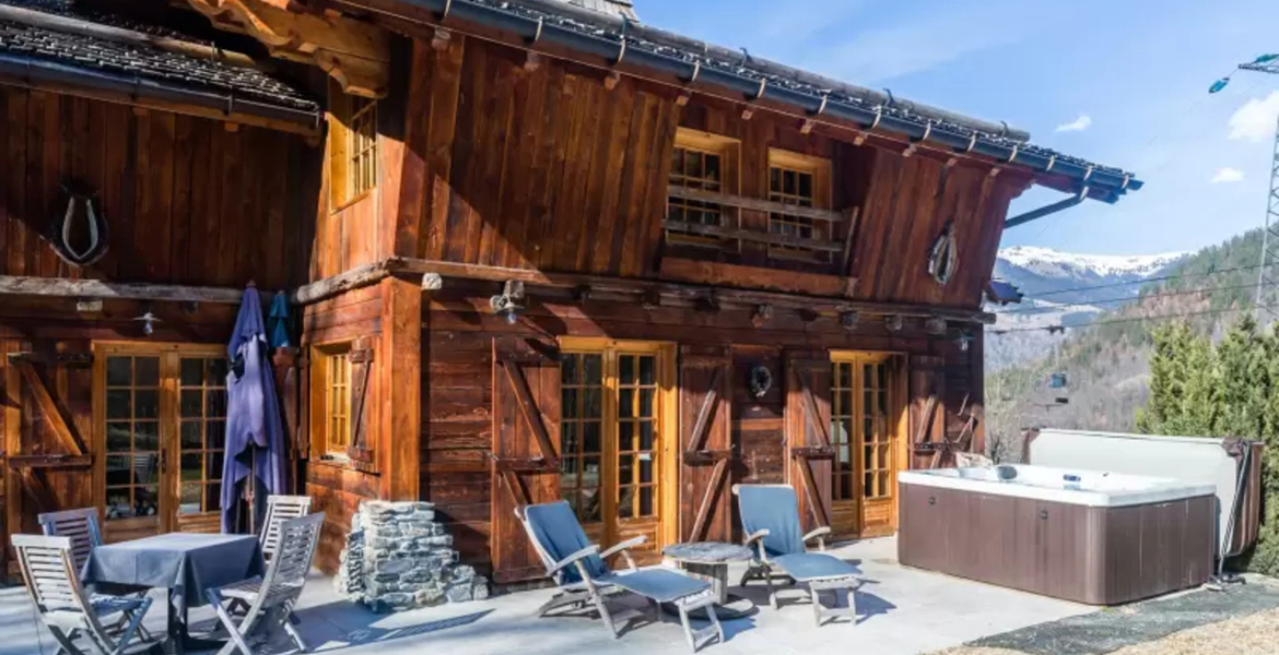 Chalet in Meribel perfect for 12 people luxury and cozy