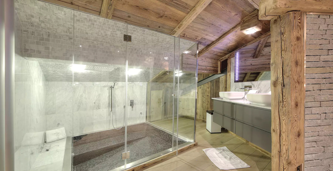 Chalet in Megève for 16 guests with 7 bedrooms 
