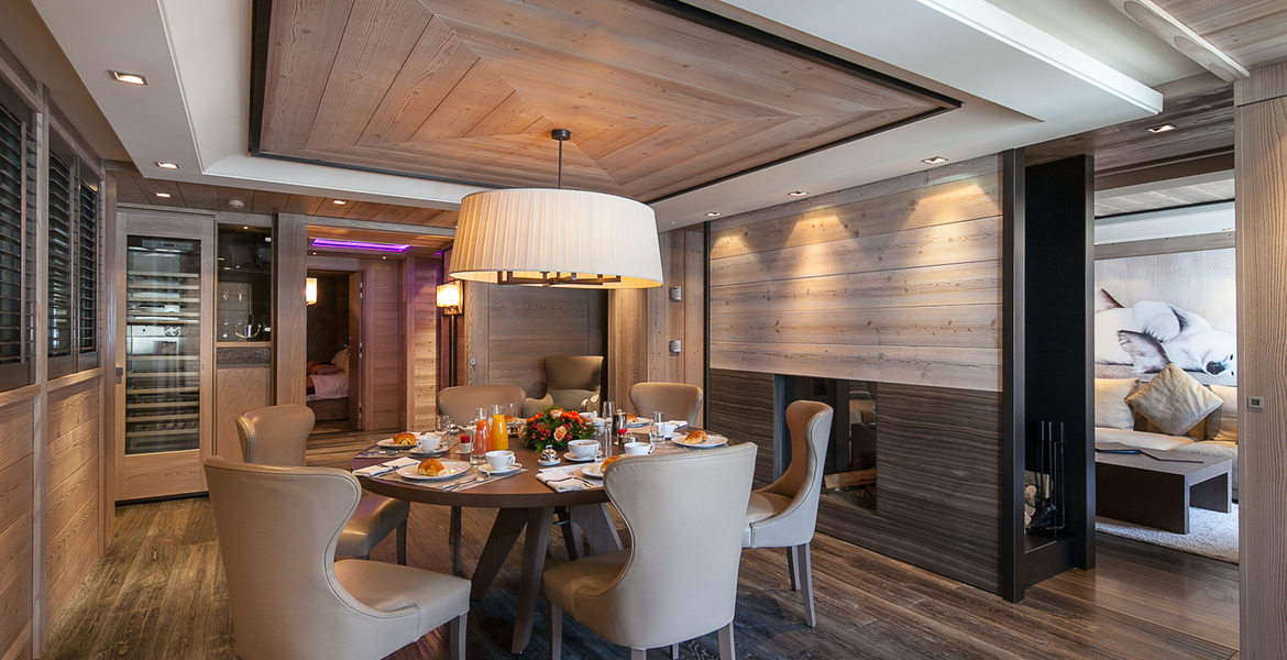 Three bedrooms all with en-suite bathrooms in Courchevel
