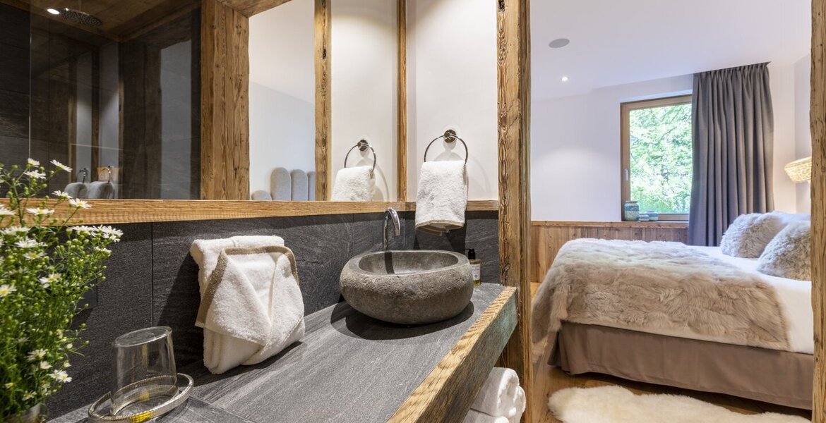 This is a luxury chalet of just over 200 m2