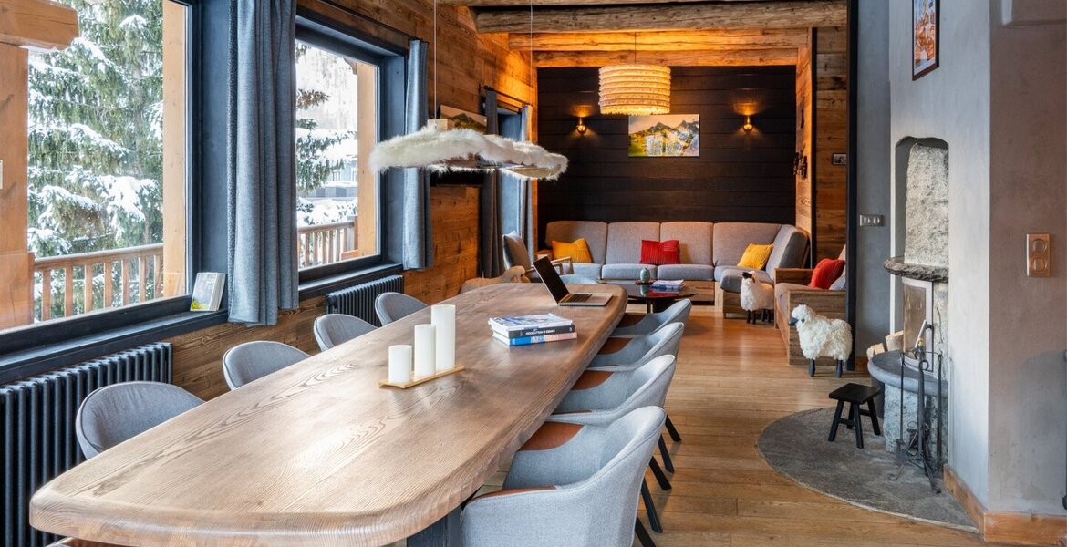 The newly refurbished chalet lies at the very heart of Val 
