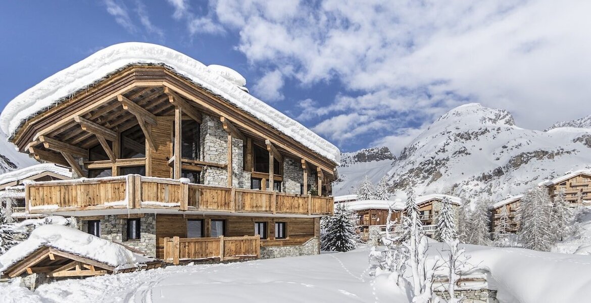 A stunningly beautiful chalet set in Val d Isère