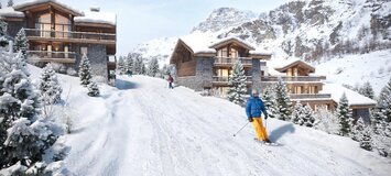 Nestled in the heart of the sublime village of Val d'Isère