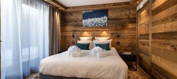 Nestled in the heart of the sublime village of Val d'Isère