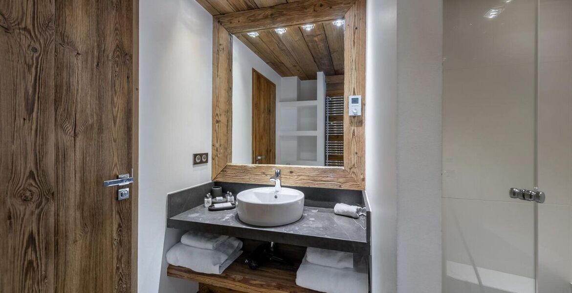 Luxury Chalet  Right at the bottom of the slopes