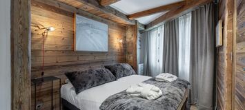 Luxury Chalet  Right at the bottom of the slopes