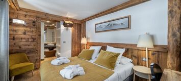 Luxury Chalet  Right at the bottom of the slopes
