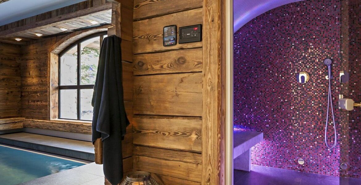 Luxury Chalet  Right at the bottom of the slopes