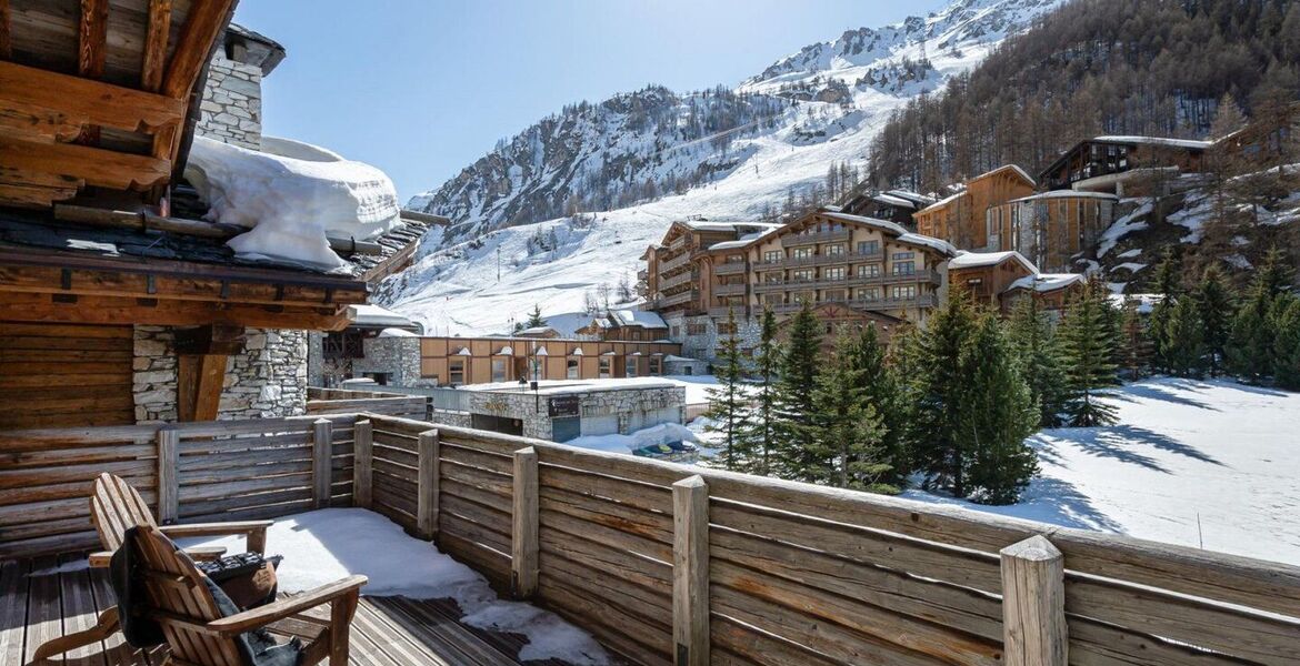 Luxury Chalet  Right at the bottom of the slopes