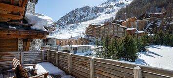 Luxury Chalet  Right at the bottom of the slopes