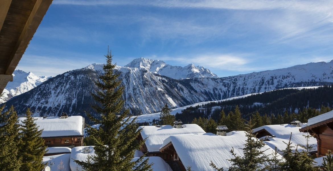 Chalet in the Heart of Courchevel 1850 