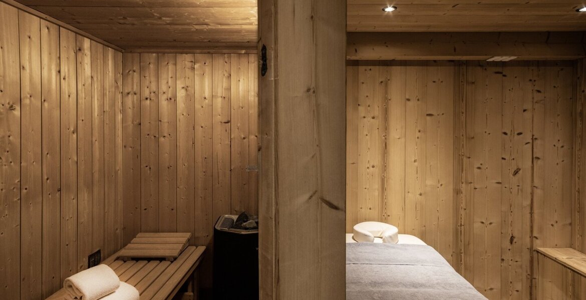 Luxury Chalet in Megève with Nordic Bath and Sauna