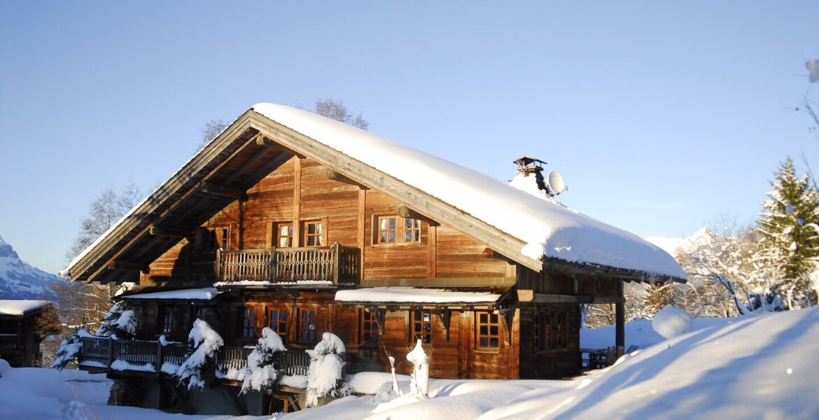 Luxury Chalet in Megève with Nordic Bath and Sauna