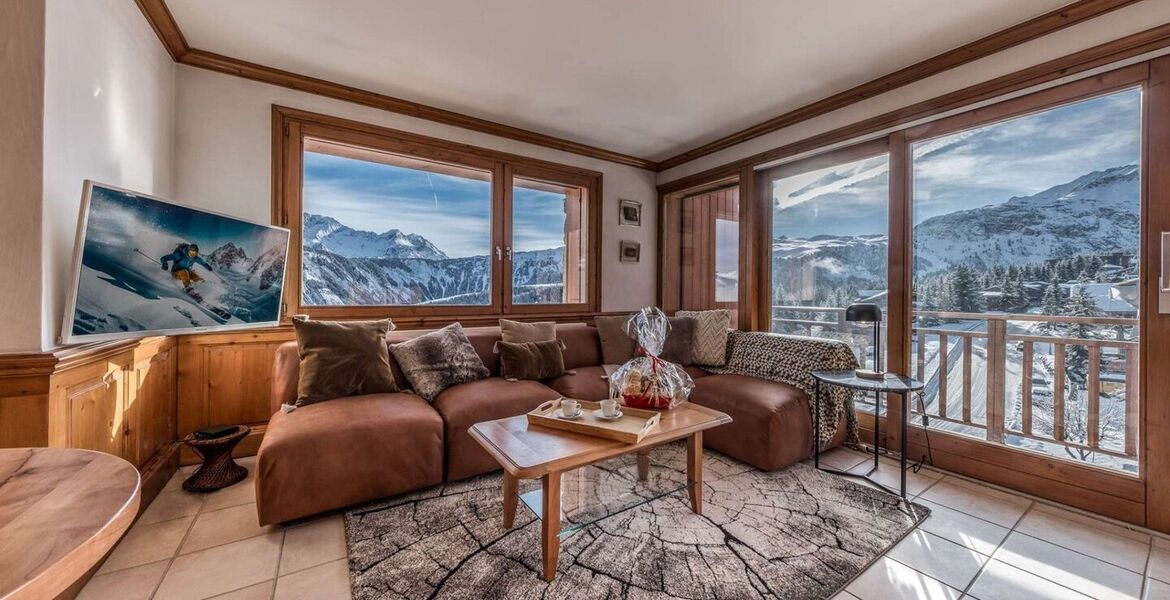 Ski-in/Ski-out Apartment in Courchevel 1850