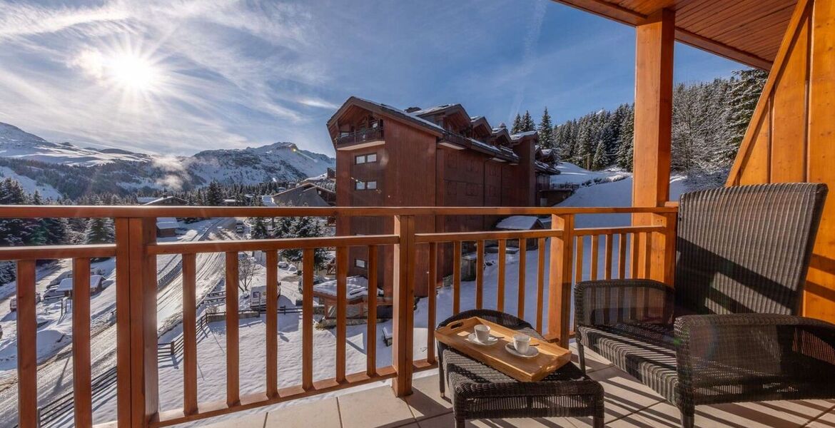 Ski-in/Ski-out Apartment in Courchevel 1850