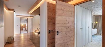 Luxury Ski-In/Ski-Out Duplex Apartment in Courchevel 1850