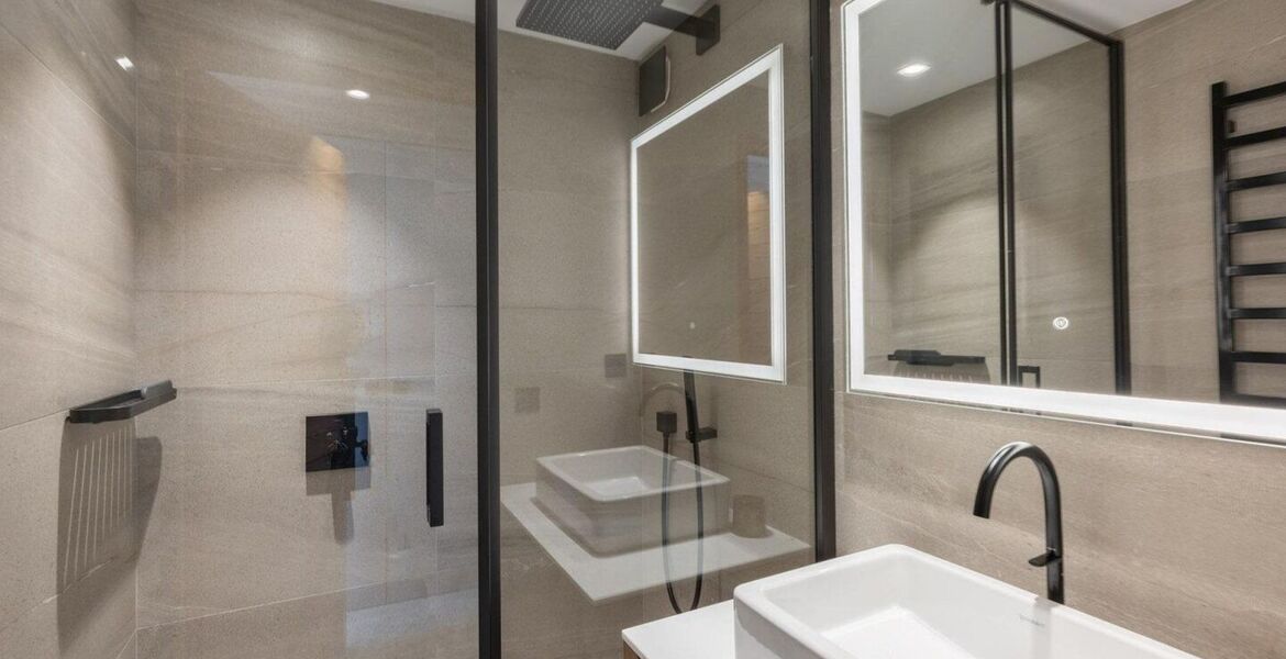 Luxury Ski-In/Ski-Out Duplex Apartment in Courchevel 1850