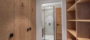Luxury Ski-In/Ski-Out Duplex Apartment in Courchevel 1850