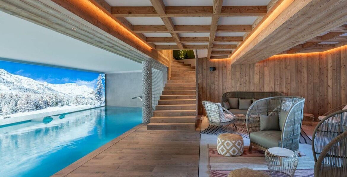 Luxury Ski-In/Ski-Out Duplex Apartment in Courchevel 1850
