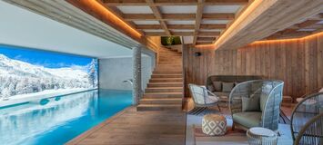 Luxury Ski-In/Ski-Out Duplex Apartment in Courchevel 1850