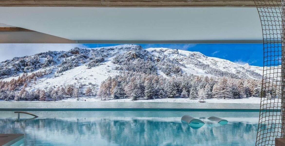 Luxury Ski-In/Ski-Out Duplex Apartment in Courchevel 1850