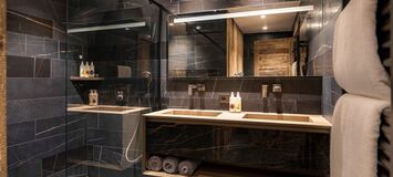 Luxury Ski Apartment with Hot Tub and Mountain Views