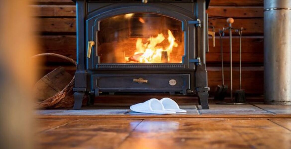 Cozy Log Cabin Chalet in La Tania, Three Valleys
