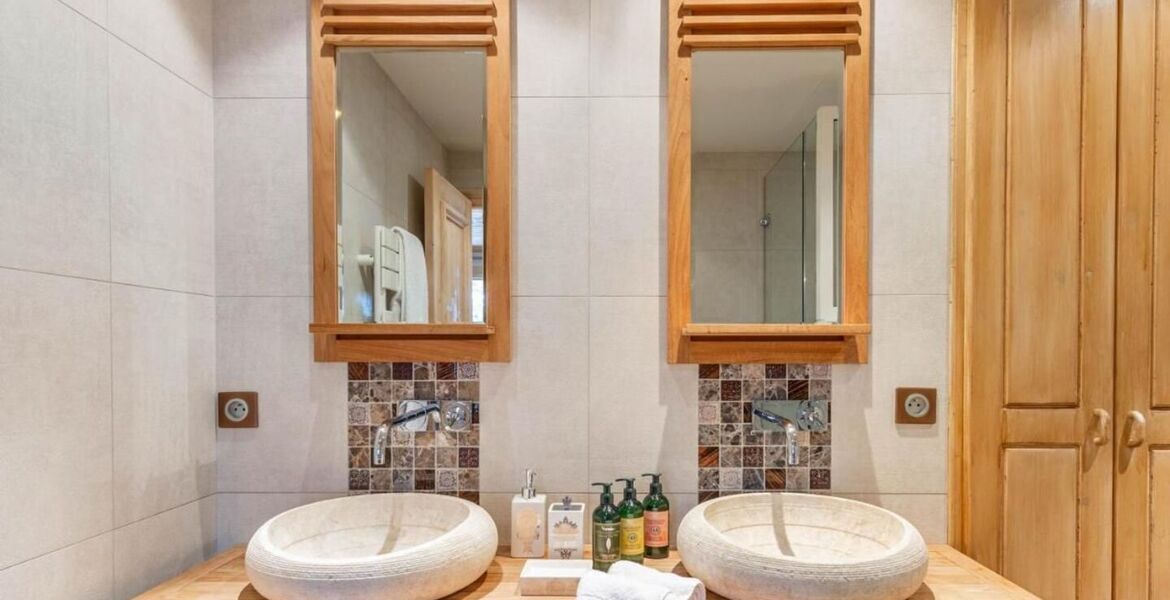 Chalet for rent in Courchevel 1850
