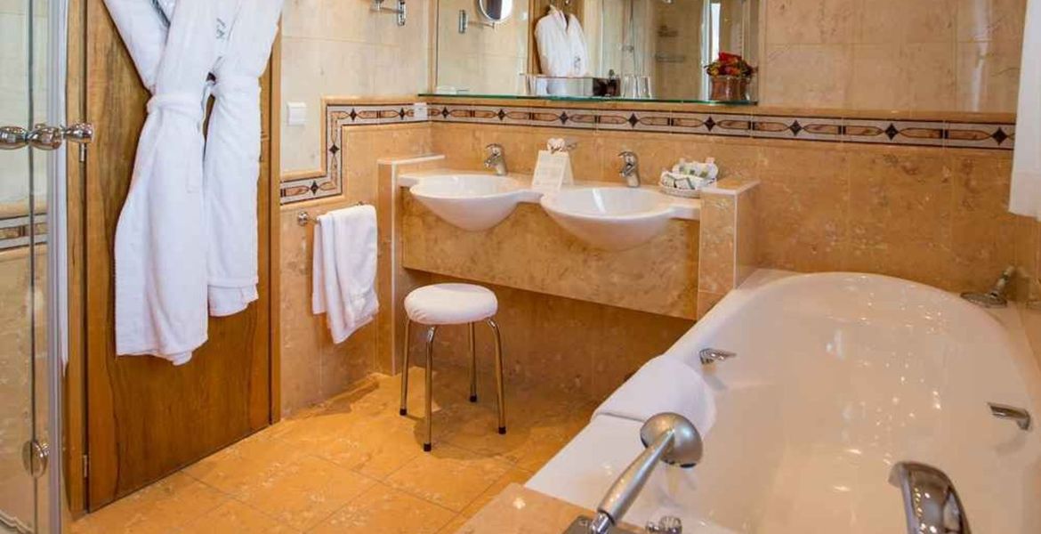 Hotel Alpen Ruitor